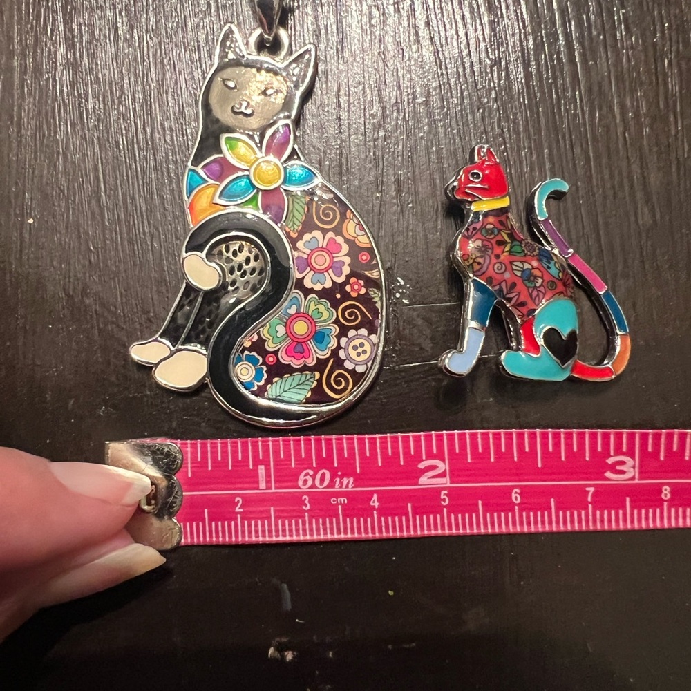 Silver‎ necklace and brooch on enamel - Picture 3 of 8